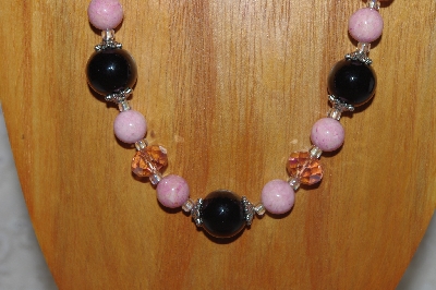 +MBASS #0003-0171  "Pink & Black Bead Necklace & Earring Set"