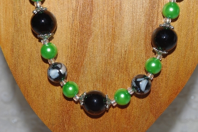 +MBASS #0003-0165  "Black & Green Bead Necklace & Earring Set"