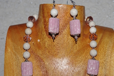 +MBASS #0003-213  "Pink & White Bead Necklace & Earring Set"