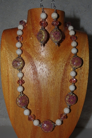 +MBAHB #58-0016  "Pink & White Bead Necklace & Earring Set"