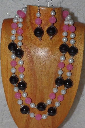 +MBAHB #58-0141  "White,Pink & Black Bead Necklace & Earring Set"