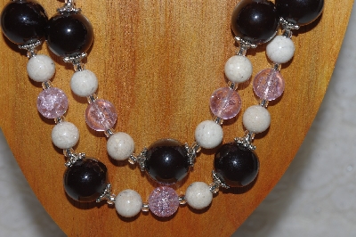 +MBAHB #58-0149  "White,Pink & Black Bead Necklace & Earring Set"