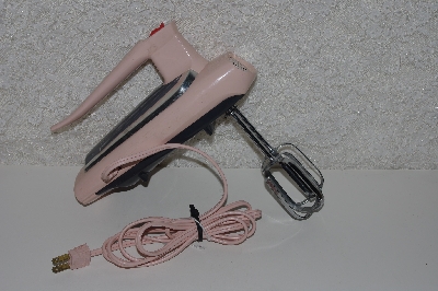 +MBAVG #101-0165  "Vintage Pink 1963 General Electric Hand Mixer"