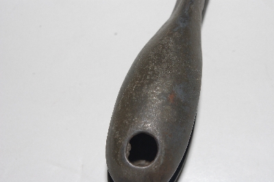 +MBAVG #101-0022  "Vintage Cast Iron Juicer"