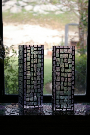 +MBA #3.059B  " Clear Aurora Borealis Stained Glass Vase