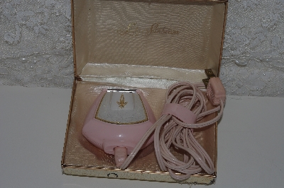 +MBAVG #101-0173  "Vintage Pink Lady Sunbeam Electric Razor"