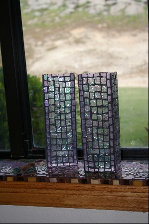 +MBA #3-059  "Aurora Borealis Stained Glass Flower Vase