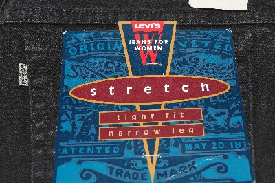 +MBAMG #100-0046  Size 11-30x31  "Older 1990's  Black Ladies Levi 900 Series Jeans"
