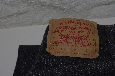 +MBAMG #100-0069   "Size 11-30x32  "Older 1990's  Ladies Black 501 Jeans"