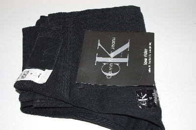 +MBAMG #100-0128  "Size 9 Slim  "1990's Calvin Klein Lowrider Black Jeans"
