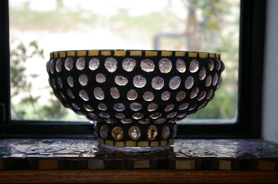 +MBA #3-025  "Pale Pink Glass Gem Fruit Bowl