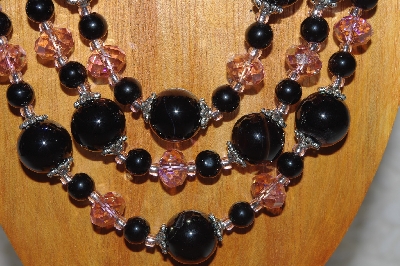+MBAMG #100-0364  "Black & Pink Bead Necklace & Earring Set"