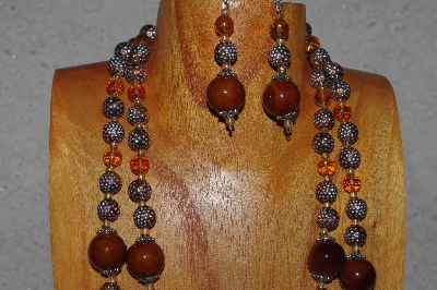 +MBAHB #033-0041   "Brown Porcelain & Mixed Bead Necklace & Earring Set"