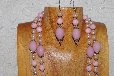 +MBAHB #033-0024  "Pink Porcelain & Mixed Bead Necklace & Earring Set"