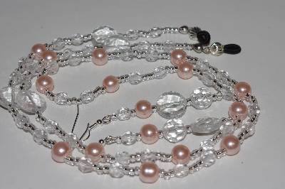 +MBAEG #001-0058  "Pale Pink & Clear"