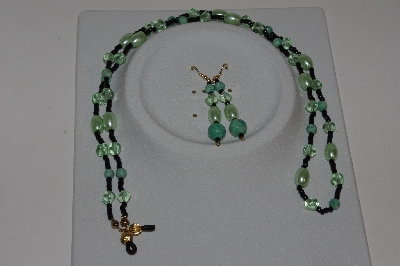+MBAEG #001-0186  "Green & Black"