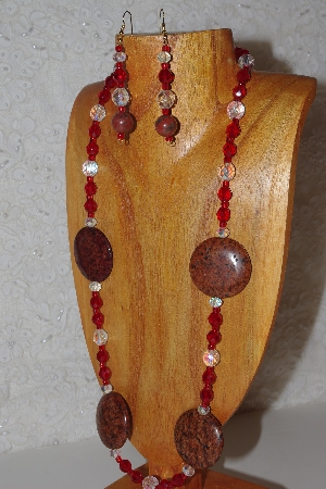 +MBACH #01-0085  "Brown,Red & Clear"