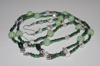 +MBAEG #0017-0054  "Green,Grey  & Clear"