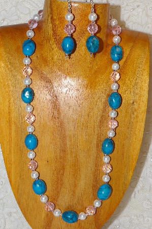 +MBAHB #0025-0098  "Blue,Pink & White"