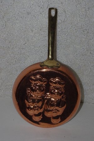 +MBA #524-0077 "Brass Handled Copper Pig Pan"