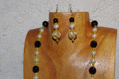+MBAHB #314-0038  "White, Black & Yellow"
