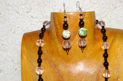 +MBAHB #G001-0033  "Green,Pink & Black"