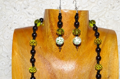 +MBAHB #G001-0025  "Green & Black"