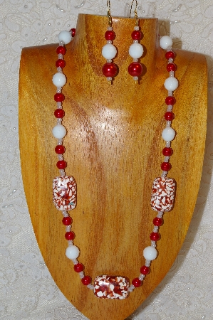 +MBAHB #R001-0030  "Red & White"