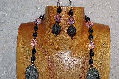 +MBAHB #312-0038  "Grey,Black & Pink"