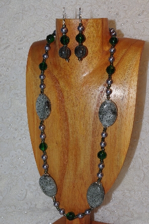 +MBAHB #312-0047  "Green & Grey"