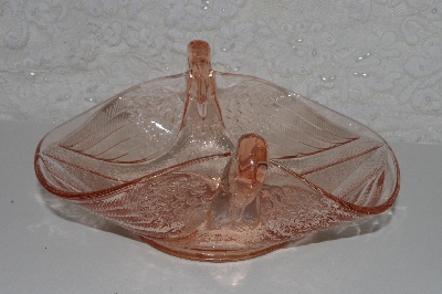 +MBAMG #108-0027  "Vintage Candy Pink Glass Double Swan Dish"