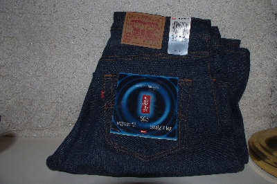 +MBACF #598-0071 "Men's Levi's 505 Size 34x30  Regular Fit Straight Leg Jeans"