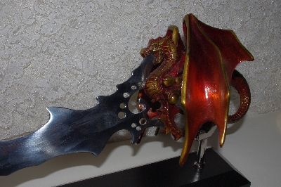 +MBAMG #999-0092  "Noble Collection The Dragon Flame Dagger With Stand"
