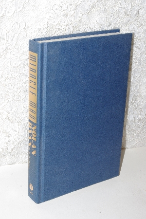 +MBACF #00010-0051  "1992 Miricle Man Nolan Ryan The Autobiography Hard Cover"