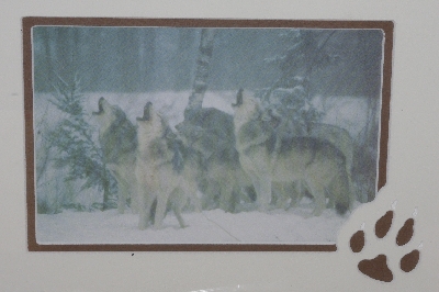 +MBA #W1313-143   "Oak Framed Howling Wolves Photo"