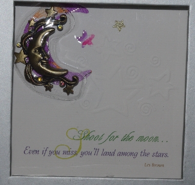 +MBA #1515-0068    "Shoot For The Moon Card & Pin Gift Box Set"