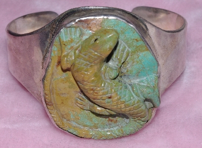 +MBA #1616-0326  "KH Signed Carved Green Turquoise Lizard Cuff Bracelet"