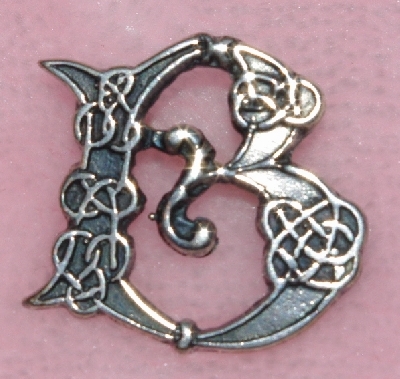 +MBA #1616-049  "Sterling Fancy  "B" Initial Pin"