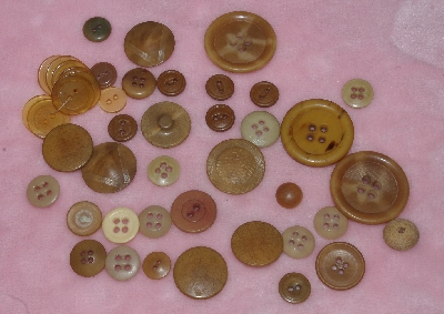 MBA #1616-0063  "Vintage 44 Piece Button Lot"