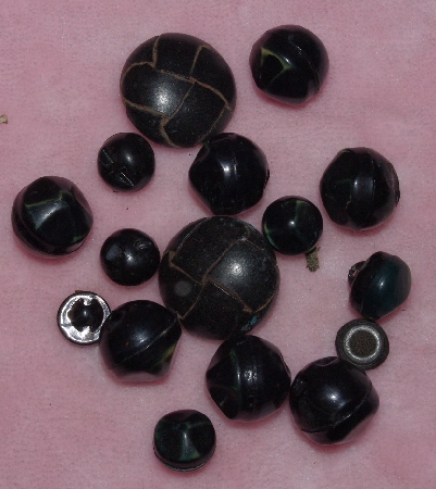 MBA #1616-0092  "Vintage Lot Of 16  Black Buttons"