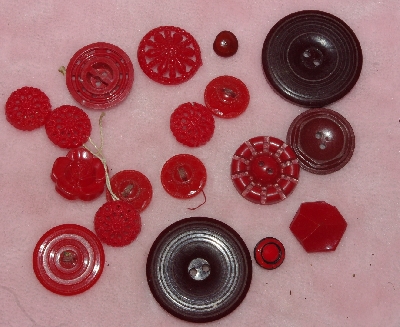 MBA #1616-0065  "Vintage Lot Of 41 Mixed Color & Sizes Buttons"