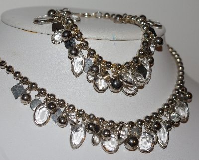 +MBA #1818-0055  "2 Piece Set Silvertone Clear Acrylic Crystal Necklace & Bracelet Set"