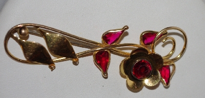 +MBA #1818-0036  "H&O Harvey & Otis 12K Gold Red Glass  Floral Brooch"