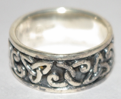 +MBA #1818-0082  "Sterling Celtic Band Ring"