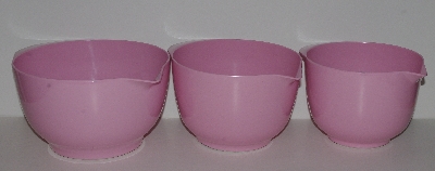+MBA #2424-0079  "Set Of 3 Pink Nesting Plastic Mixing Bowls"