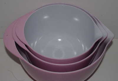+MBA #2424-0064  "Set Of 3 Pink & White Plastic Nesting Mixing Bowls"