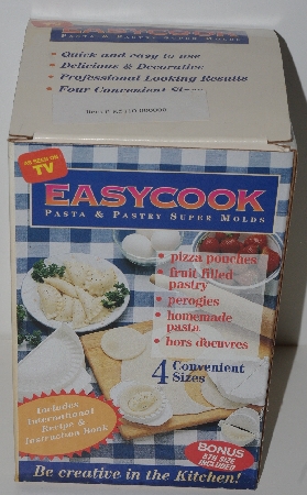 +MBA #2525-0194  "1995 Easycook Pasta & Pastry Super Molds Set"