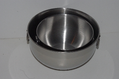 +MBA #2525-0215  "Farberware Set Of 2 Stainless Steel Beater Bowls With Lids"