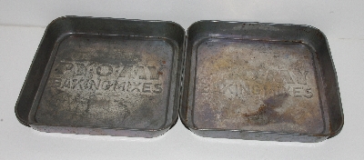 +MBA #2525-0314  "Vintage Pair Of PY-O-MY Baking Mixes Pans"