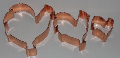 +MBA #2727-0016    "Set Of 3 Made In The Usa Solid Copper Chicken Cookie Cutters"